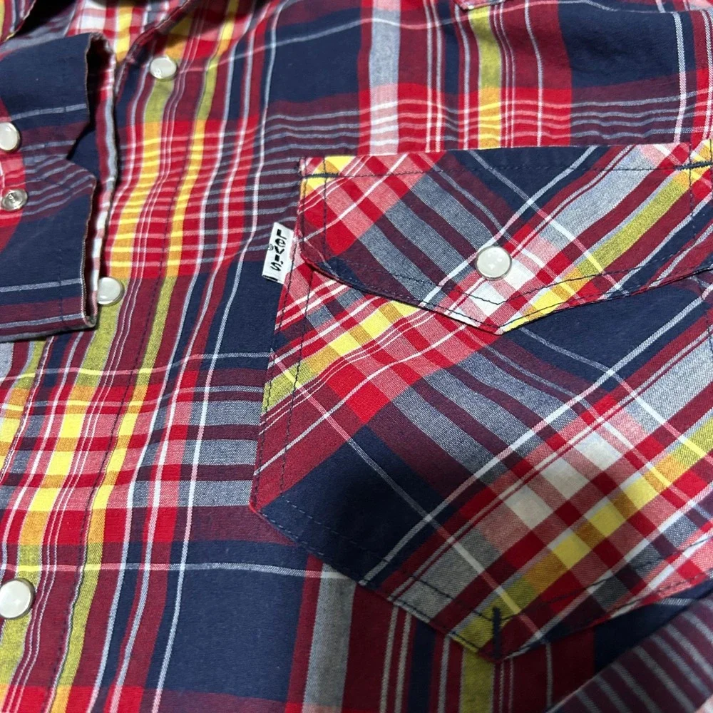Levi Strauss Western Shirt Mens Medium Red Navy Plaid Pearl Snap Cowboy Rodeo